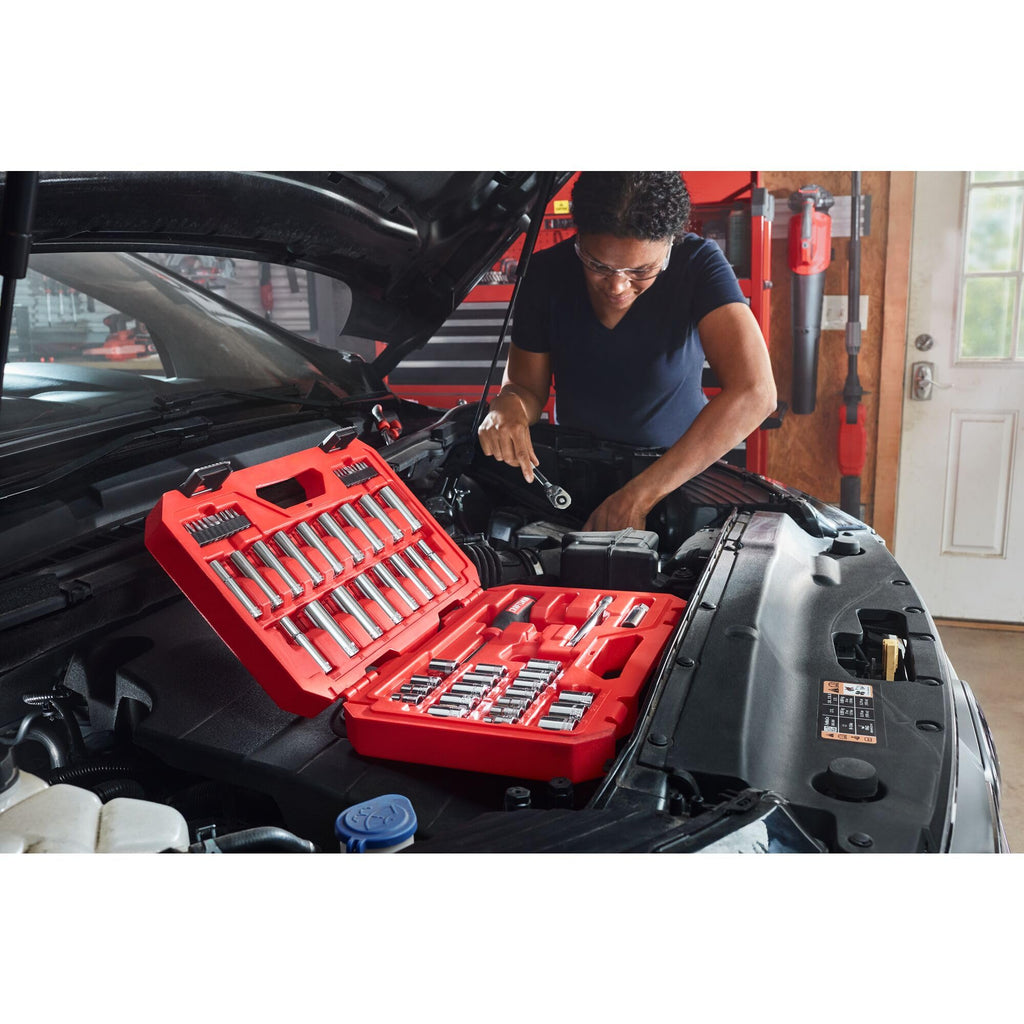 Mechanics Tool Set, 3/8 Inch Drive, 61 Piece V124