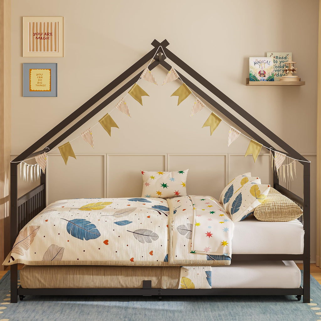 Black Daybed with Trundle C307