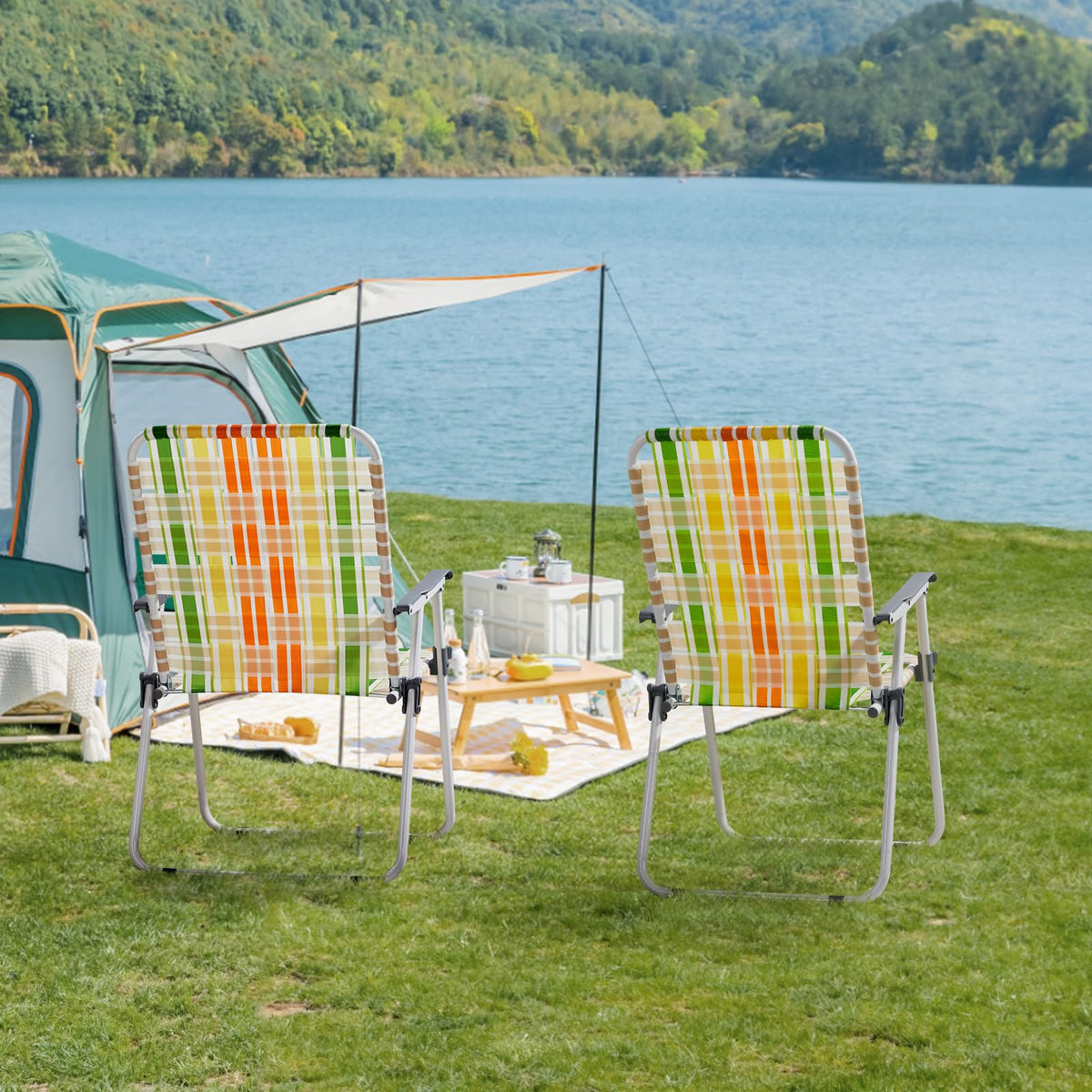 2 Pcs Lightweight Folding Beach Chairs with Armrests Y7380
